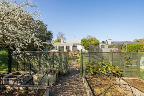 Photo of property in 40a Clare Street, Cambridge, 3434