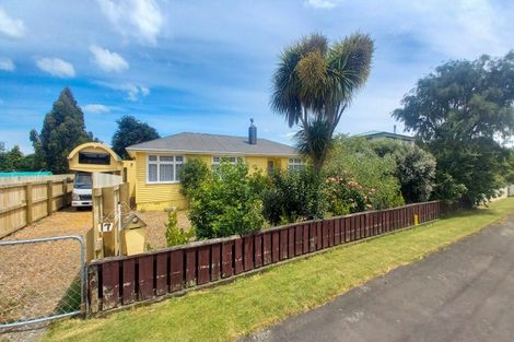 Photo of property in 17 Half Mile Road, Tuatapere, 9620