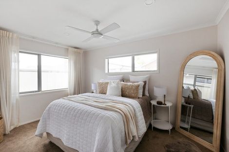 Photo of property in 16 Selliera Place, Papamoa Beach, Papamoa, 3118