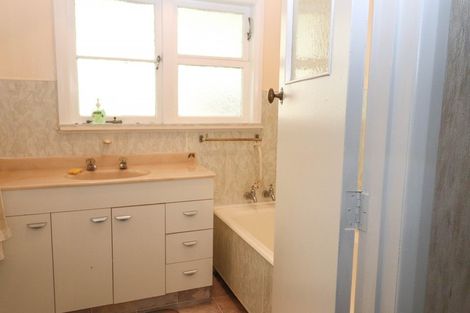 Photo of property in 908 Pollen Street, Thames, 3500