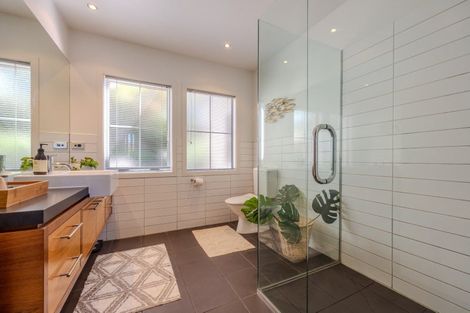 Photo of property in 45 Rob Roy Lane, Wanaka, 9305