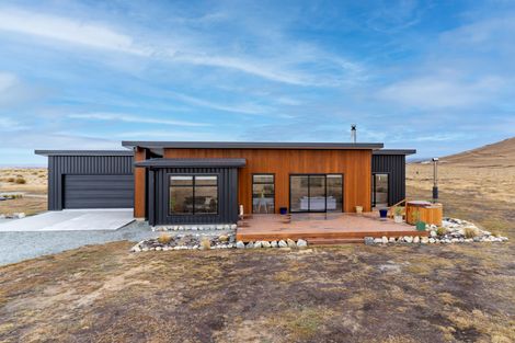 Photo of property in 135a Ben Ohau Road, Ben Ohau, Twizel, 7999