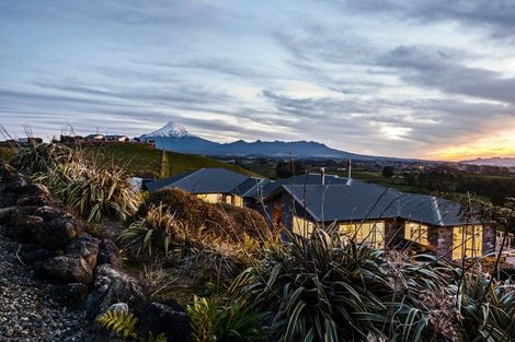 Photo of property in 169 King Road, Inglewood, 4386