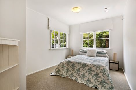 Photo of property in 59 Chatham Avenue, Paremoremo, Auckland, 0632