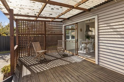 Photo of property in 51 Compton Crescent, Taita, Lower Hutt, 5011