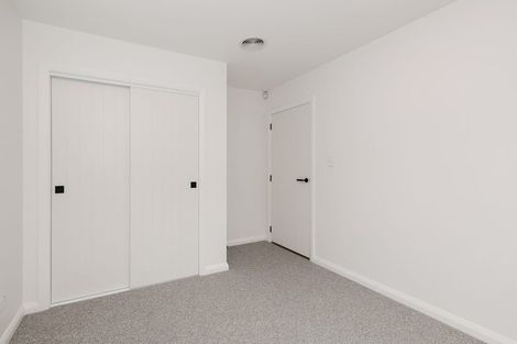 Photo of property in 15 Ihaka Street, Hokowhitu, Palmerston North, 4410