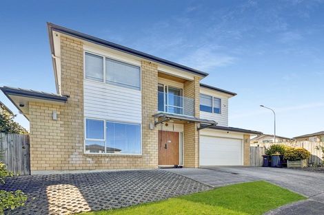 Photo of property in 10 Palazzo Close, Flat Bush, Auckland, 2019