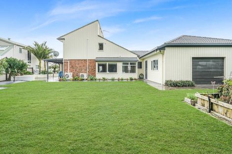 Photo of property in 22 Chedworth Avenue, Chedworth, Hamilton, 3210