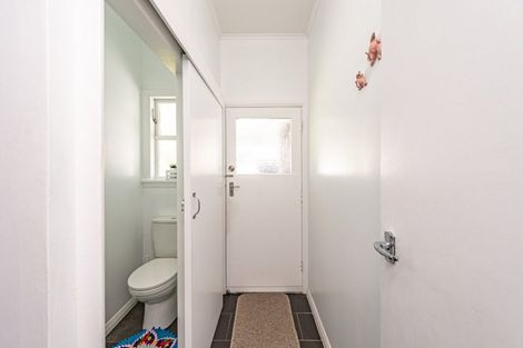 Photo of property in 2 Hodge Place, Aramoho, Whanganui, 4500