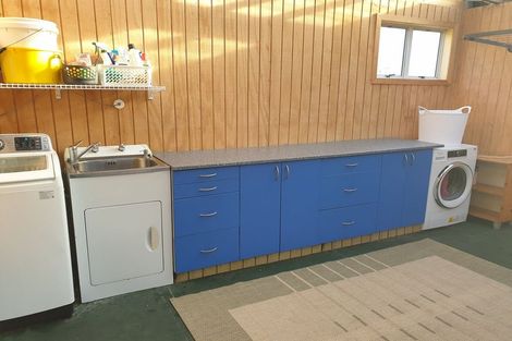 Photo of property in 58 Owhiro Bay Parade, Owhiro Bay, Wellington, 6023