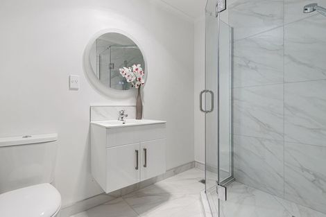 Photo of property in 4/29 May Street, Mount Maunganui, 3116