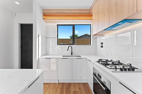 Photo of property in 4/12 Hamlin Road, Mount Wellington, Auckland, 1060