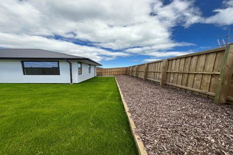 Photo of property in 16 Privet Way, Rolleston, 7678