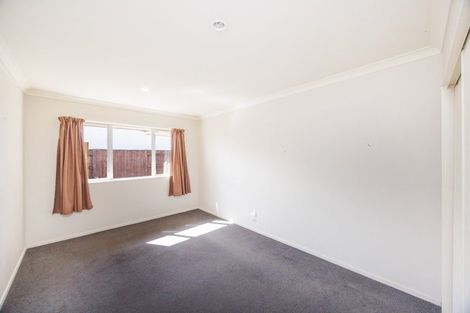 Photo of property in 51 Tennyson Avenue, Kelvin Grove, Palmerston North, 4414
