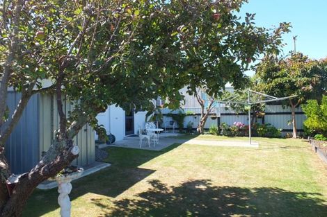 Photo of property in 12a Whyte Street, Foxton, 4814