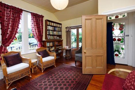 Photo of property in 143 Tasman Street, Nelson, 7010