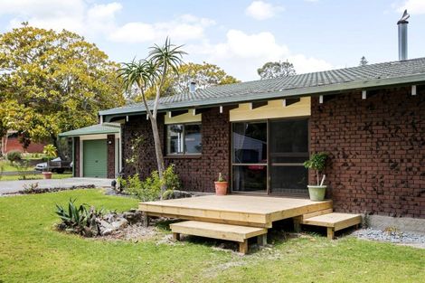 Photo of property in 2 Magnolia Street, Outer Kaiti, Gisborne, 4010