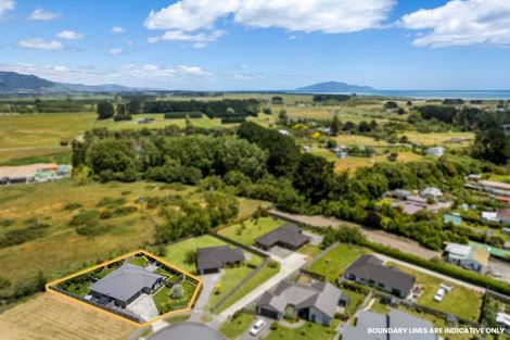 Photo of property in 12 Dow Chung Place, Otaki, 5512