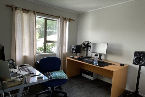 Photo of property in 1/70 Oaktree Avenue, Browns Bay, Auckland, 0630