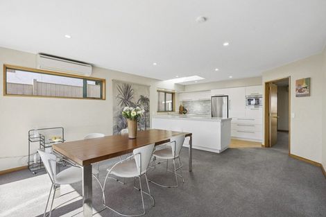 Photo of property in 17 Shandon Road, Vauxhall, Dunedin, 9013