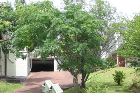 Photo of property in 2/94 Park Rise, Campbells Bay, Auckland, 0630