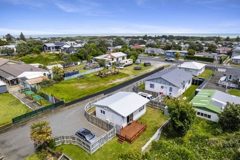 Photo of property in 74b Cornfoot Street, Castlecliff, Whanganui, 4501
