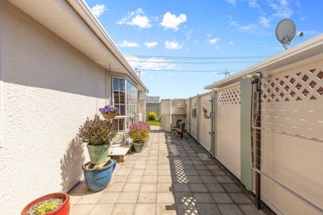 Photo of property in 11a Norman Street, Lower Vogeltown, New Plymouth, 4310