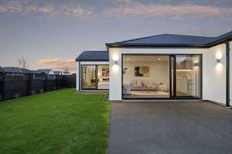 Photo of property in 2 Arapawa Street, Belfast, Christchurch, 8051