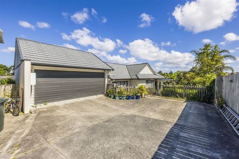 Photo of property in 21 Olive Crescent, Papatoetoe, Auckland, 2025