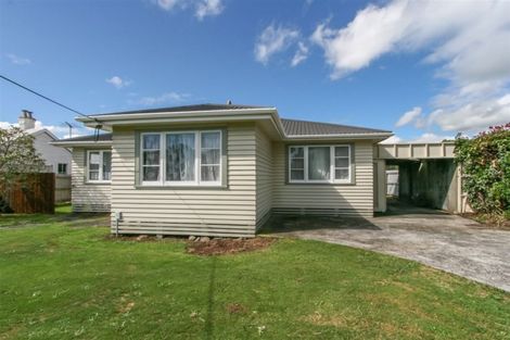 Photo of property in 19 Miro Street, Inglewood, 4330