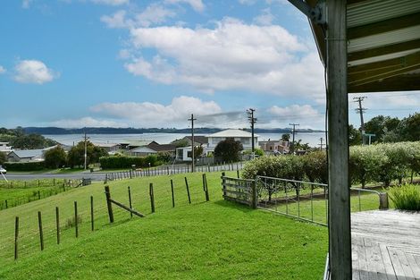Photo of property in 570 Mahurangi East Road, Algies Bay, Warkworth, 0920