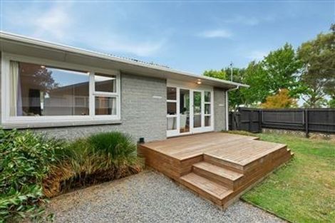 Photo of property in 1/37 Lochee Road, Upper Riccarton, Christchurch, 8041