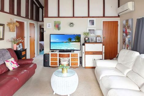 Photo of property in 52a Futter Street, Foxton, 4814