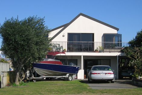 Photo of property in 3a Oyster Drive, Cooks Beach, Whitianga, 3591