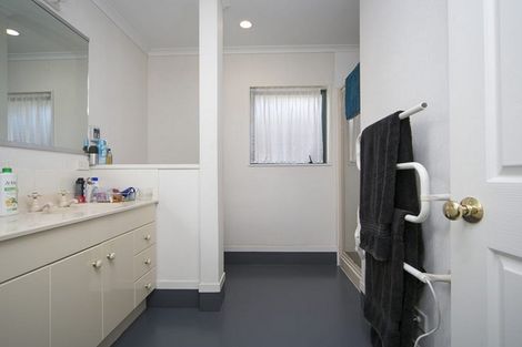 Photo of property in 20 Wautaiti Drive, Riverhead, 0820