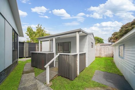 Photo of property in 15 Justamere Place, Weymouth, Auckland, 2103
