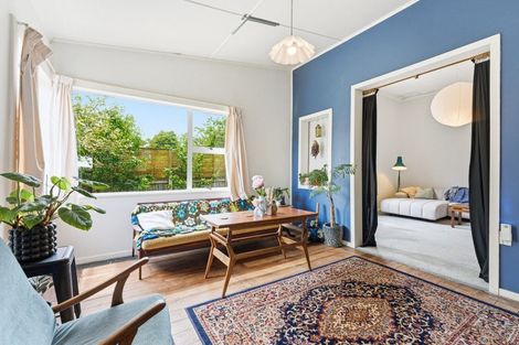 Photo of property in 2 Cambridge Street, Pahiatua, 4910