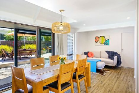 Photo of property in 29 Eruini Street, Waikanae Beach, Waikanae, 5036