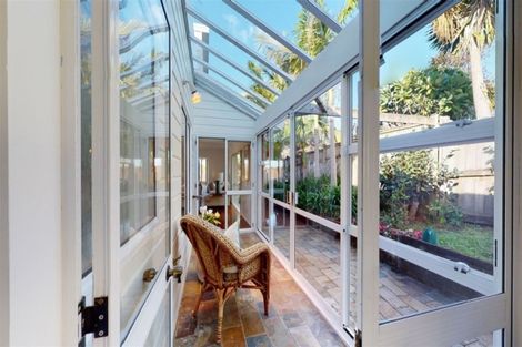 Photo of property in 78 Lagoon Way, West Harbour, Auckland, 0618