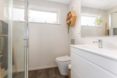 Photo of property in 18 Dover Road, Wainuiomata, Lower Hutt, 5014