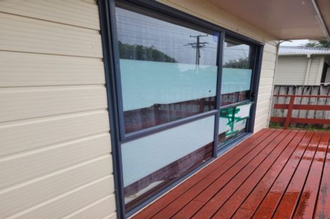 Photo of property in 43 Rathgar Road, Henderson, Auckland, 0610