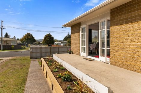 Photo of property in 84 Edmund Road, Mangakakahi, Rotorua, 3015