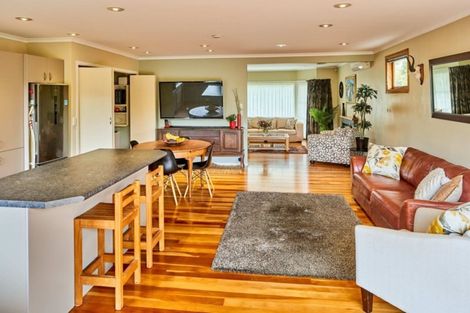 Photo of property in 10 Vista Grove, Kelson, Lower Hutt, 5010