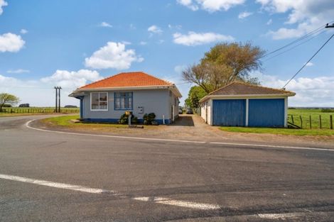 Photo of property in 488 Hastings Road, Matapu, Hawera, 4675