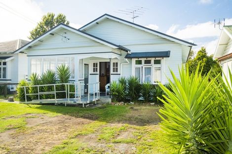 Photo of property in 14 Wellington Street, Te Hapara, Gisborne, 4010