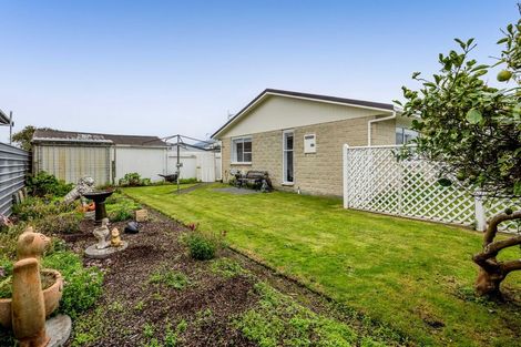 Photo of property in 11 Furlong Street, Hawera, 4610
