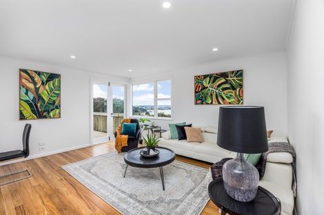 Photo of property in 2a Hoskins Avenue, Hillsborough, Auckland, 1042
