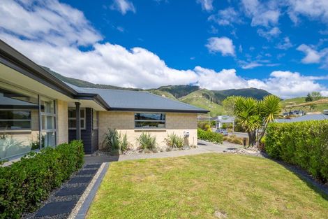 Photo of property in 13 Sanctuary Drive, Stoke, Nelson, 7011