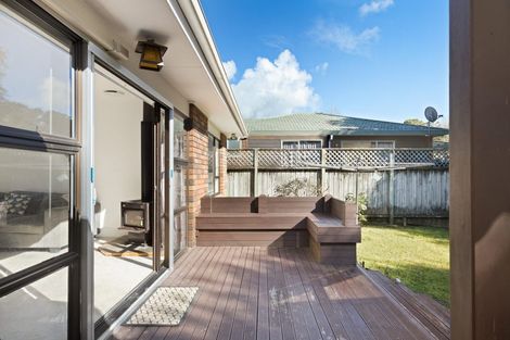 Photo of property in 2/12 Fitzwilliam Drive, Torbay, Auckland, 0630