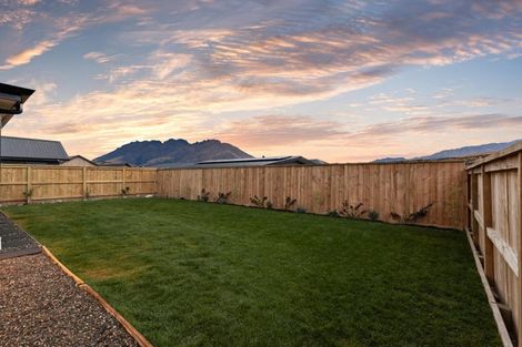 Photo of property in 22 Cheviot Street, Jacks Point, 9371